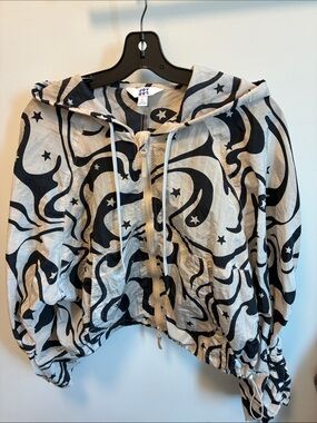 JoyLab Beige and Black Abstract Star Zip Hoodie size large